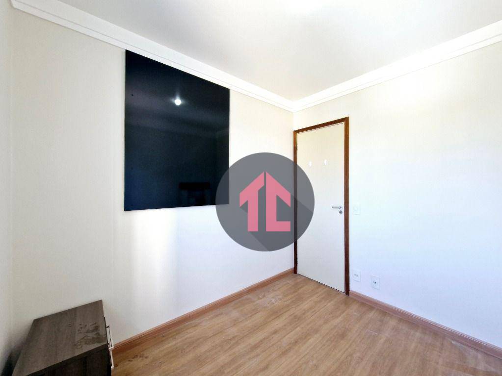 Apartamento à venda e aluguel com 3 quartos, 75m² - Foto 19