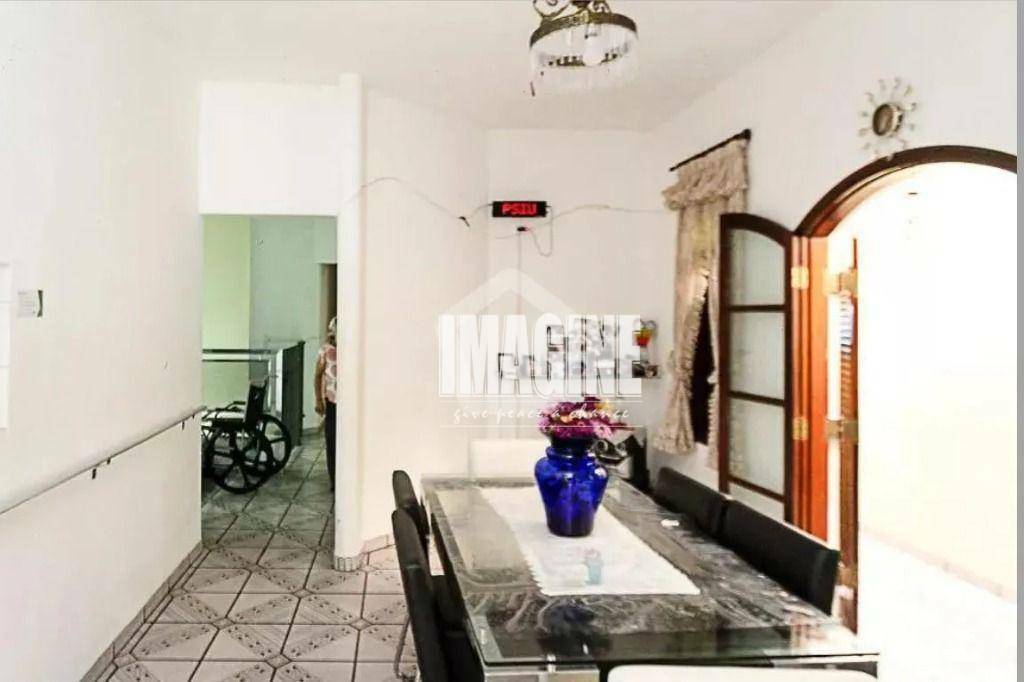 Casa à venda com 4 quartos, 500m² - Foto 18