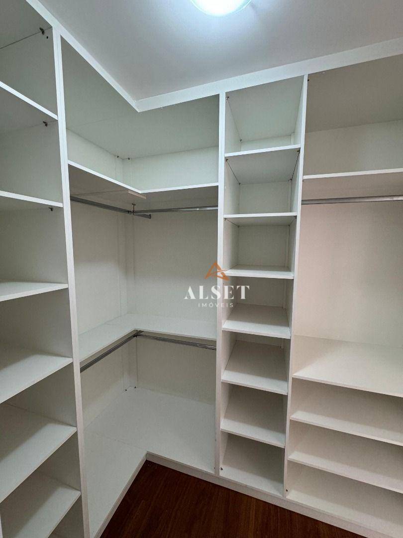 Apartamento à venda e aluguel com 3 quartos, 105m² - Foto 15