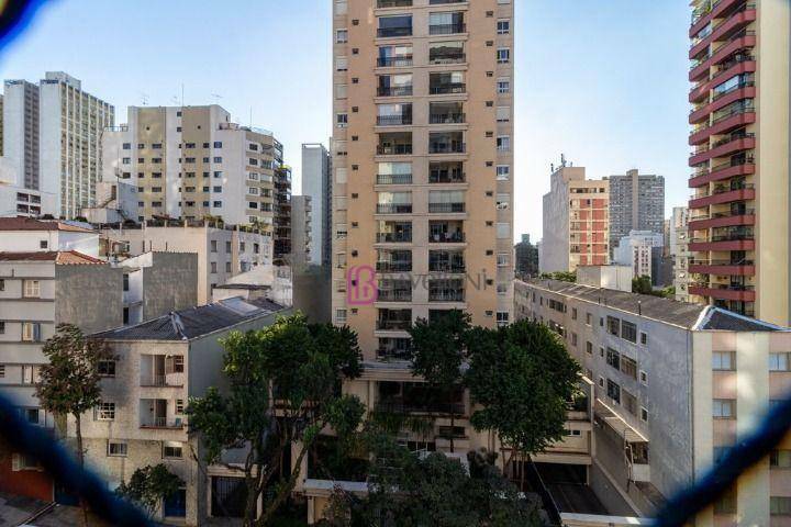 Apartamento à venda com 3 quartos, 97m² - Foto 8