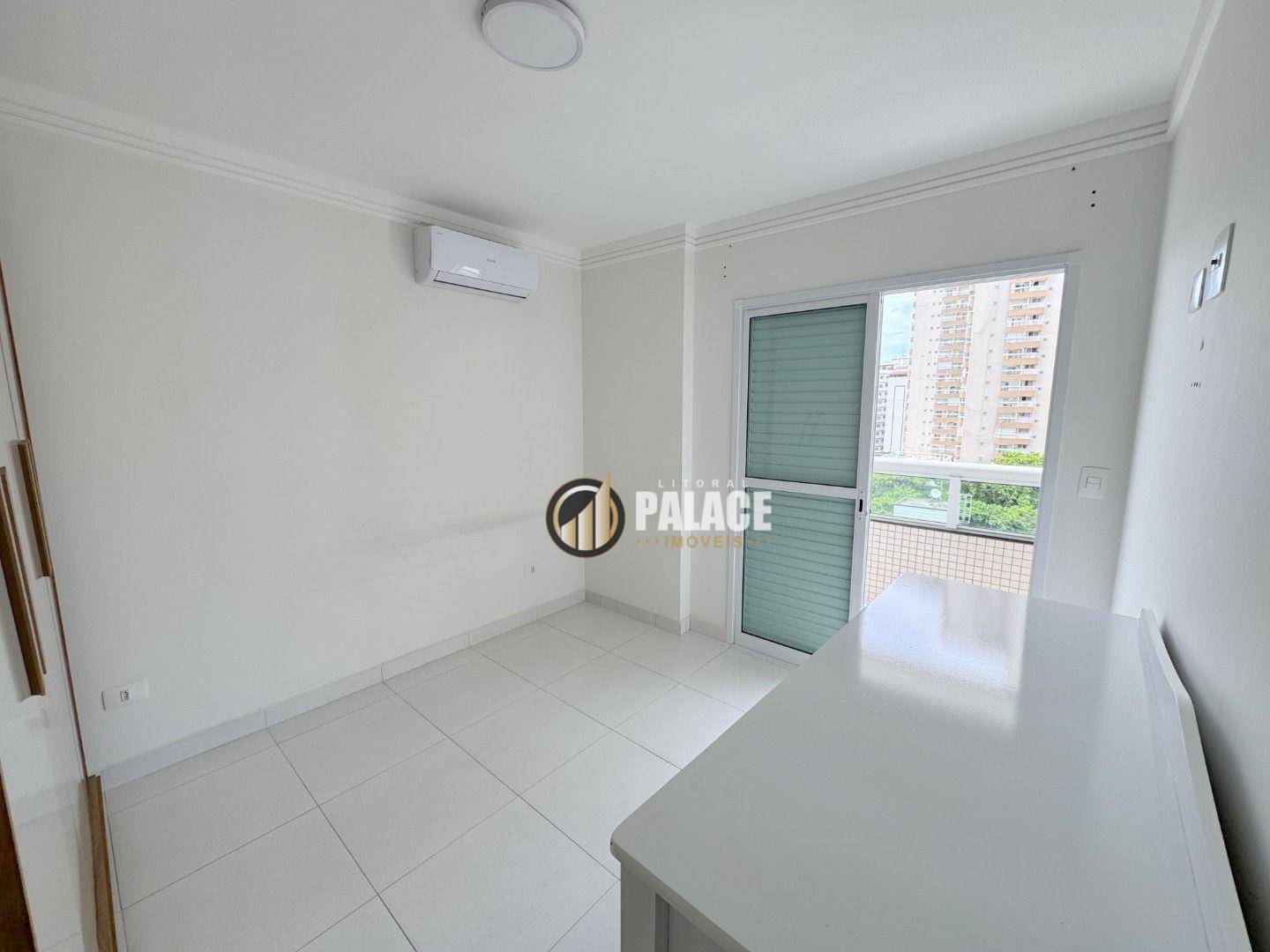 Apartamento à venda com 3 quartos, 122m² - Foto 10