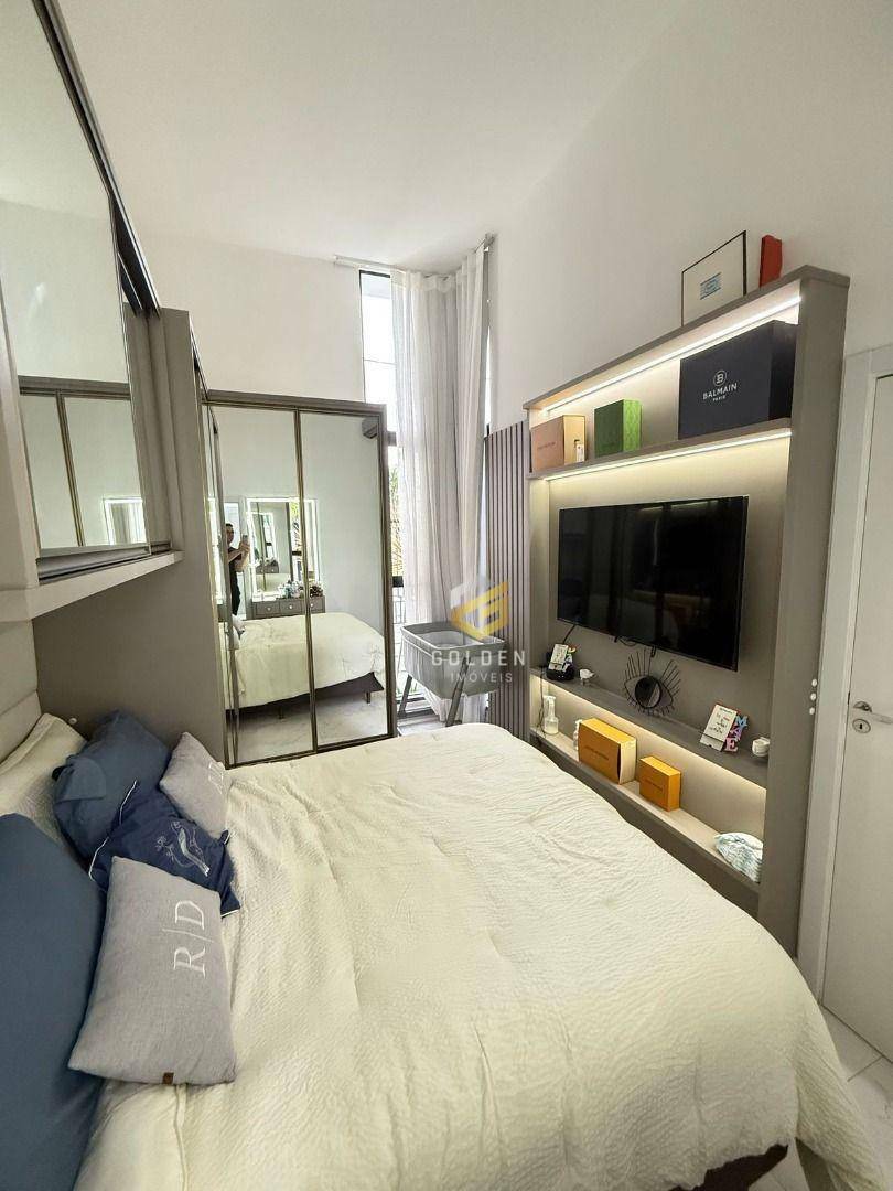 Casa à venda com 2 quartos, 67m² - Foto 12