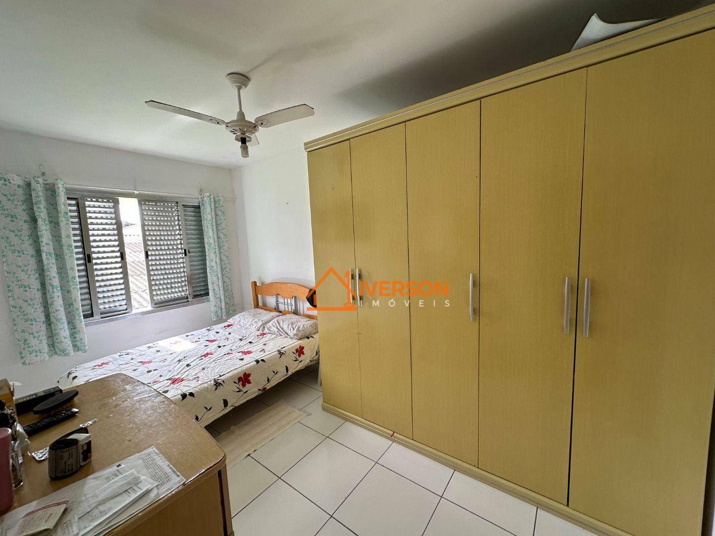 Apartamento à venda com 1 quarto, 45m² - Foto 8