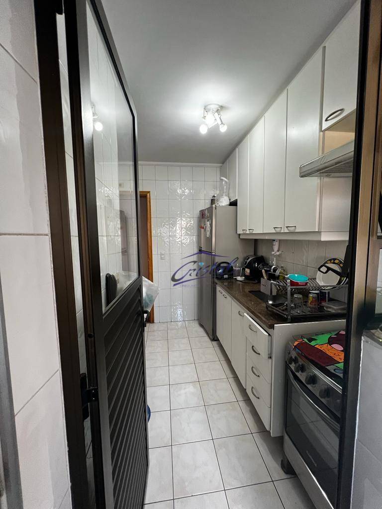 Apartamento à venda com 2 quartos, 62m² - Foto 19