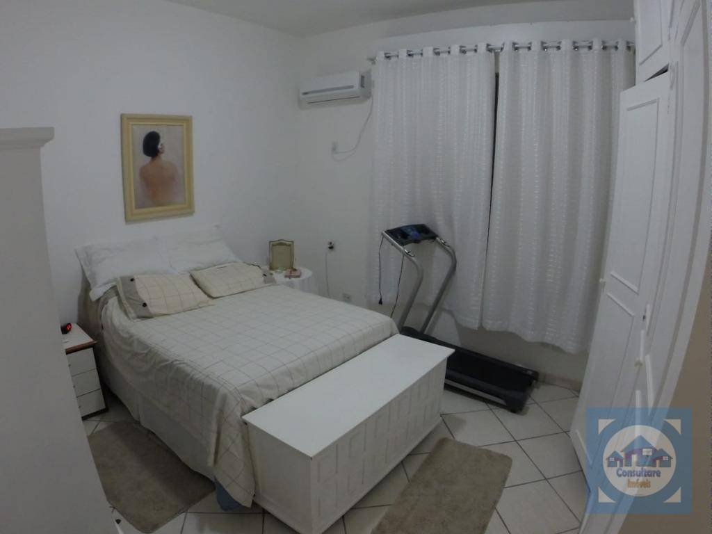 Apartamento à venda com 3 quartos, 180m² - Foto 12