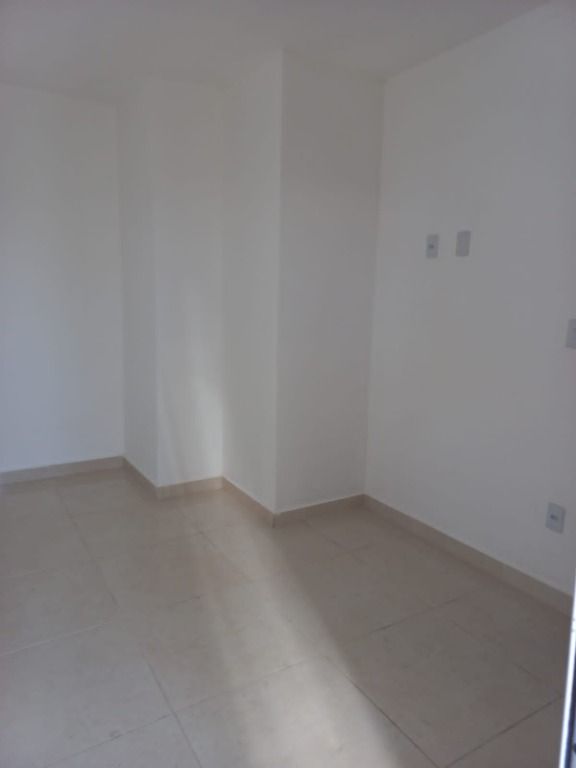 Apartamento à venda com 2 quartos, 37m² - Foto 13