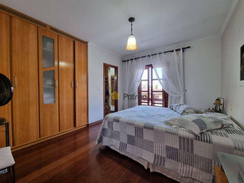 Sobrado à venda com 4 quartos, 253m² - Foto 26