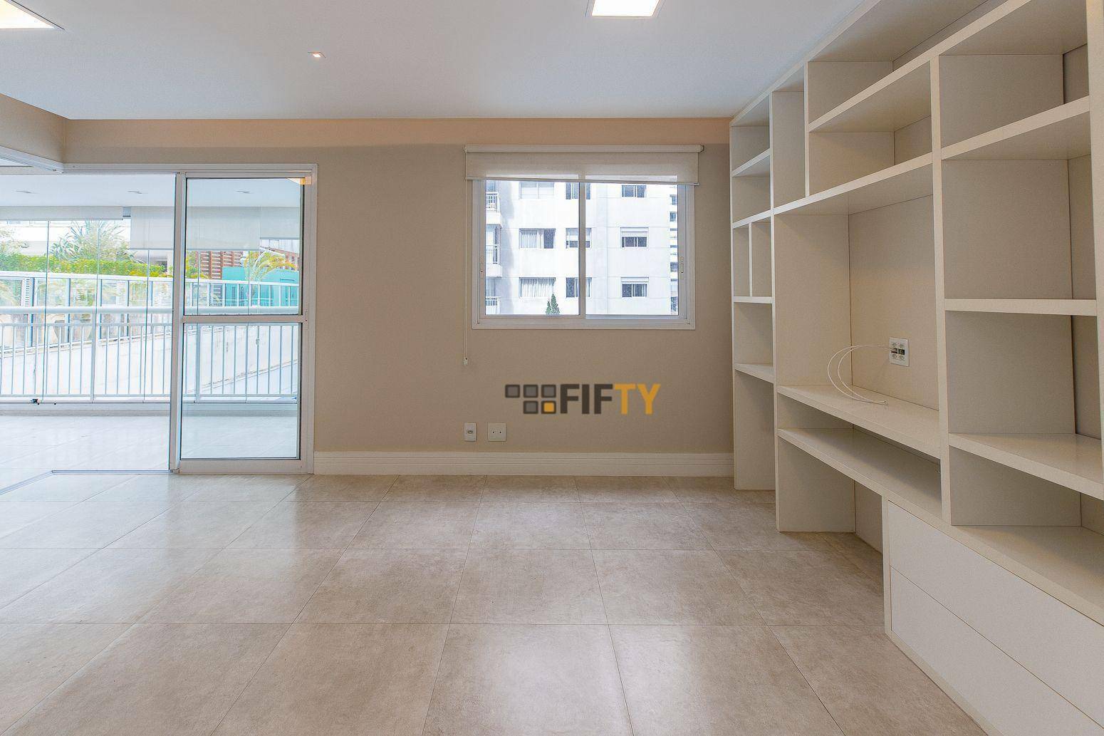 Apartamento à venda com 3 quartos, 105m² - Foto 5