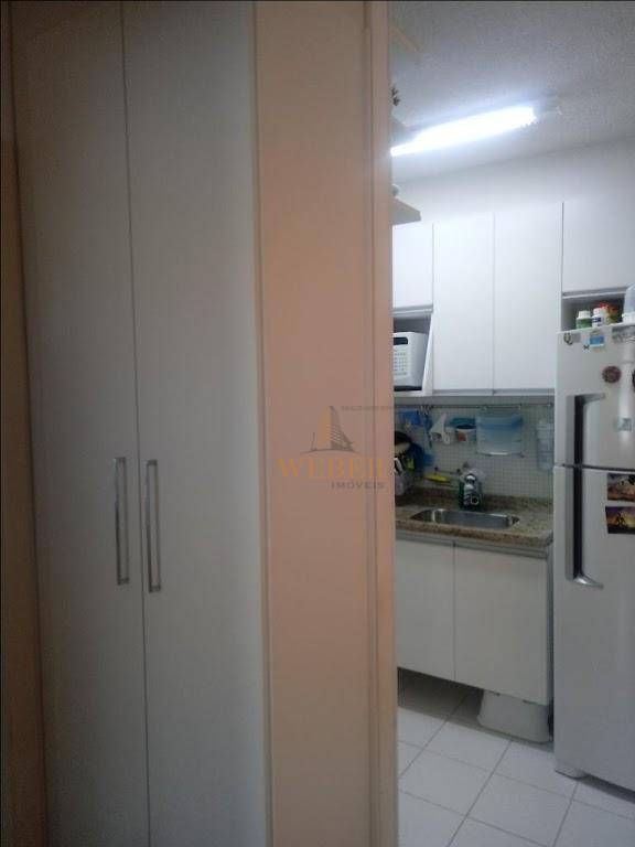 Apartamento à venda com 2 quartos, 60m² - Foto 10