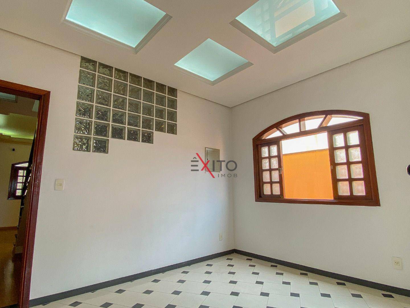 Casa à venda com 3 quartos, 186m² - Foto 31