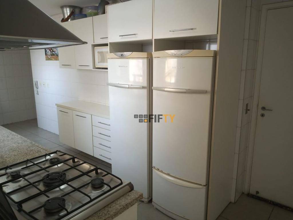 Apartamento à venda e aluguel com 3 quartos, 170m² - Foto 2