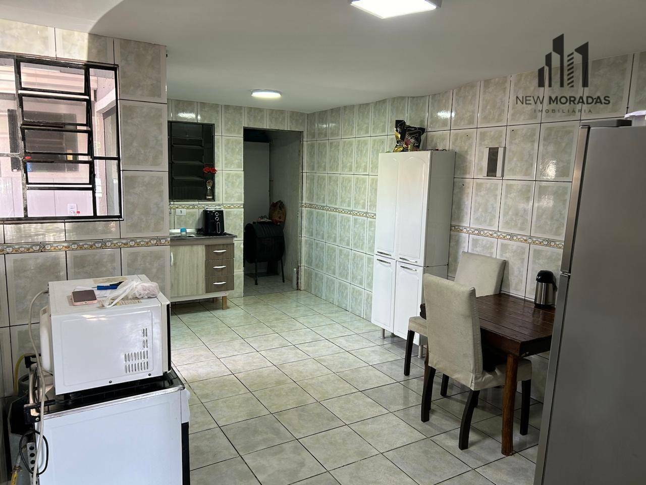 Casa à venda com 2 quartos, 85m² - Foto 2