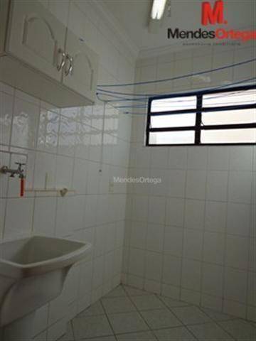 Apartamento para alugar com 2 quartos, 85m² - Foto 8