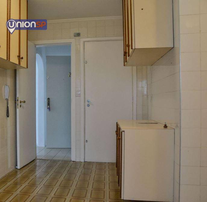 Apartamento à venda com 3 quartos, 107m² - Foto 16