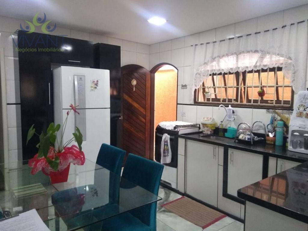 Casa à venda com 2 quartos, 104m² - Foto 6