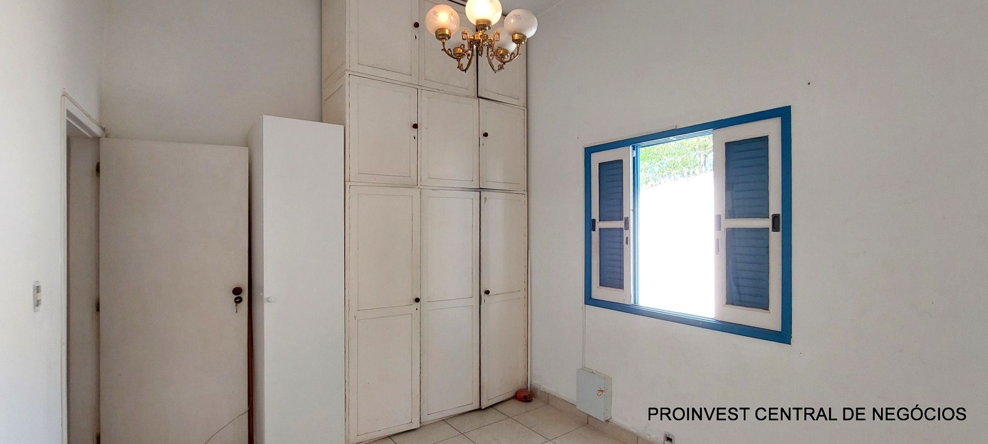 Casa de Condomínio para alugar com 3 quartos, 390m² - Foto 18