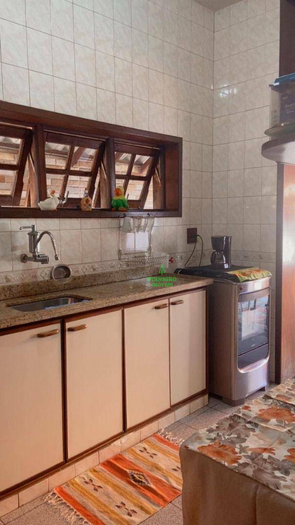 Casa à venda com 3 quartos, 230m² - Foto 38