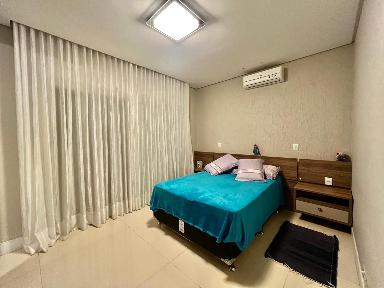 Casa de Condomínio à venda com 5 quartos, 270m² - Foto 21