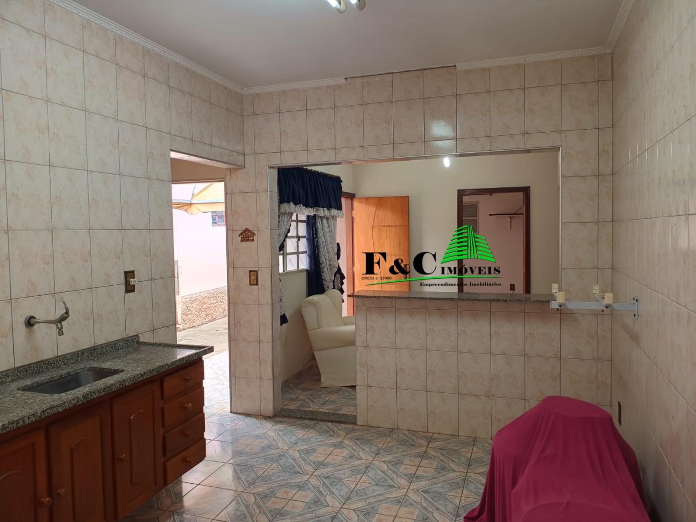 Casa à venda com 4 quartos, 378m² - Foto 6