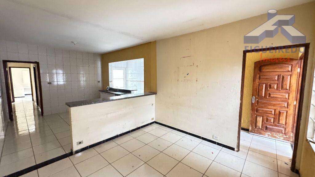 Casa à venda com 3 quartos - Foto 4