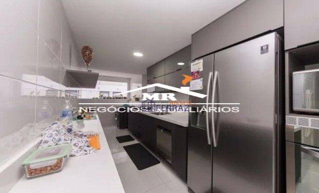 Apartamento à venda com 4 quartos, 182m² - Foto 2