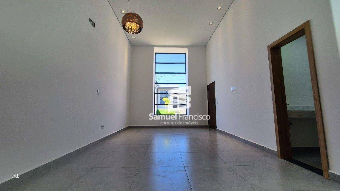 Casa de Condomínio à venda com 3 quartos, 160m² - Foto 2