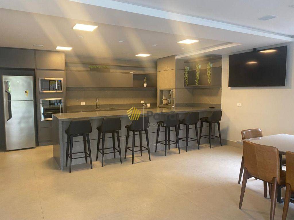 Casa à venda com 4 quartos, 561m² - Foto 4