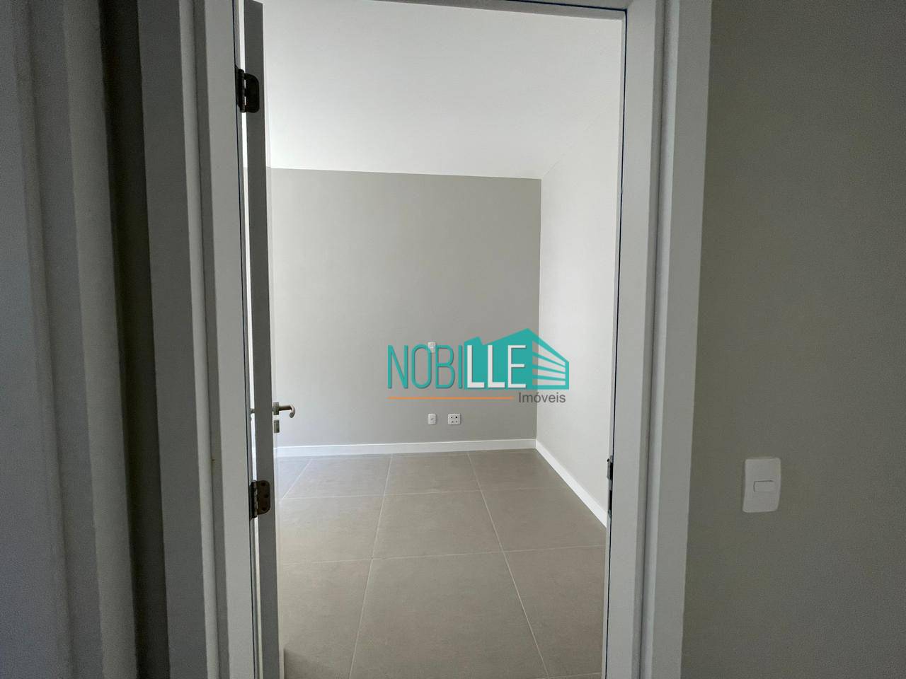 Apartamento à venda com 2 quartos, 55m² - Foto 12