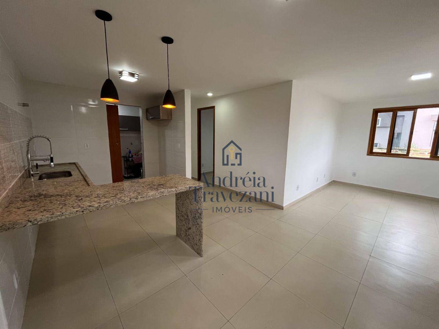 Casa de Condomínio à venda com 3 quartos, 120m² - Foto 2