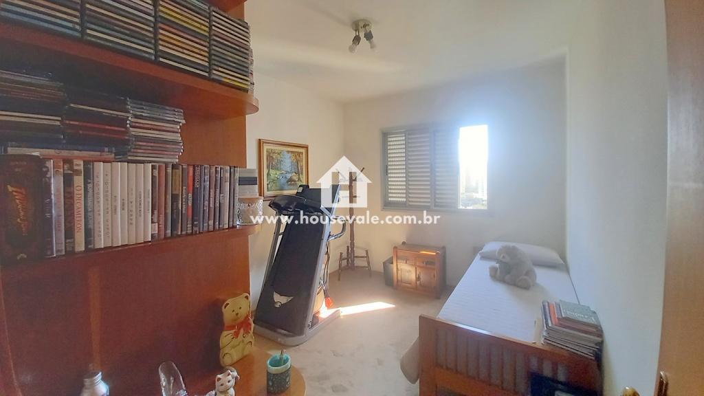 Apartamento à venda com 3 quartos, 117m² - Foto 18