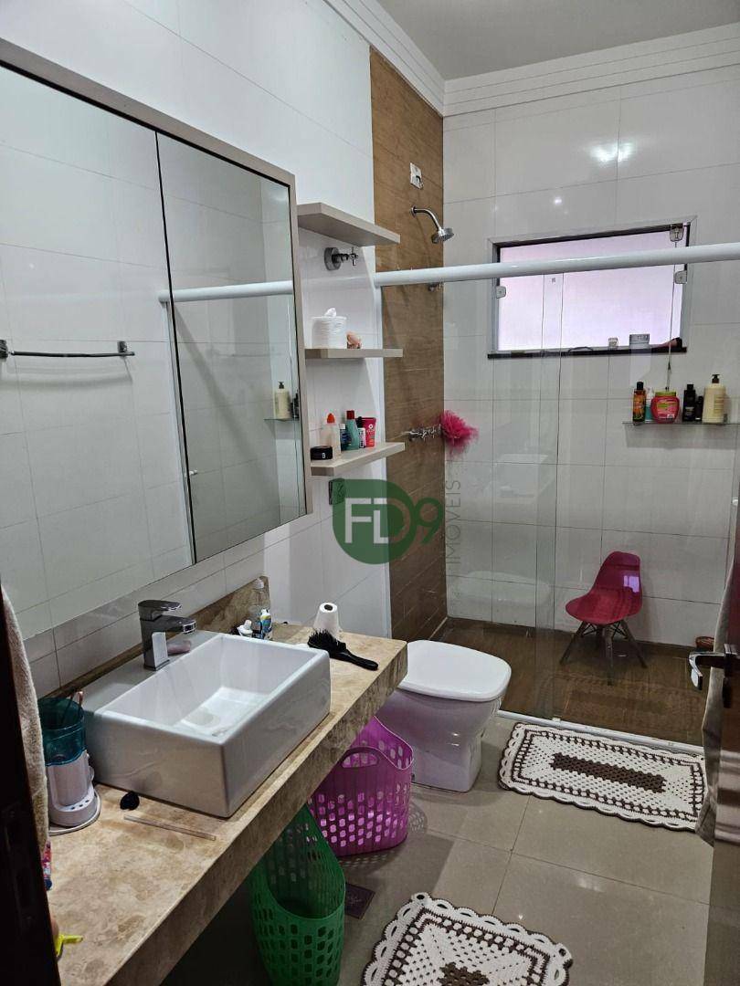 Casa à venda com 3 quartos, 180m² - Foto 10