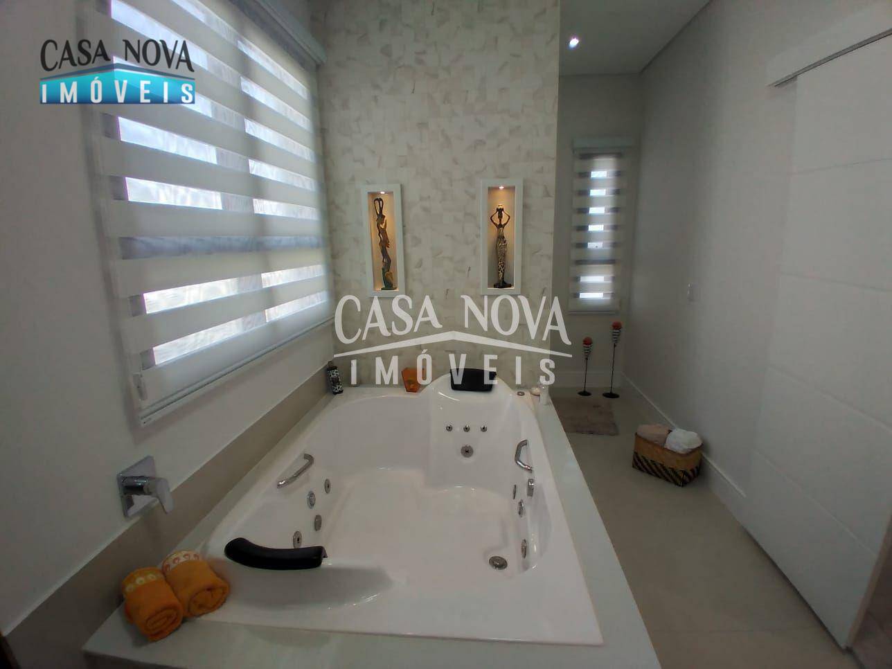 Casa de Condomínio à venda com 3 quartos, 376m² - Foto 41