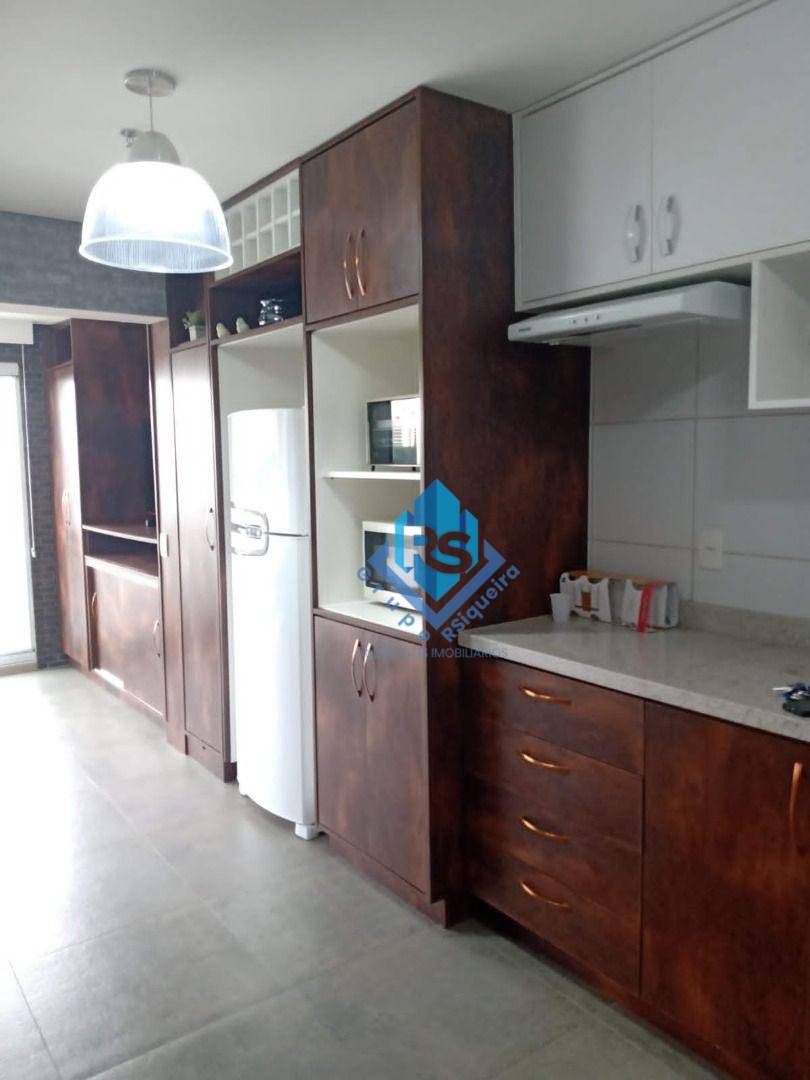 Apartamento à venda com 1 quarto, 42m² - Foto 17