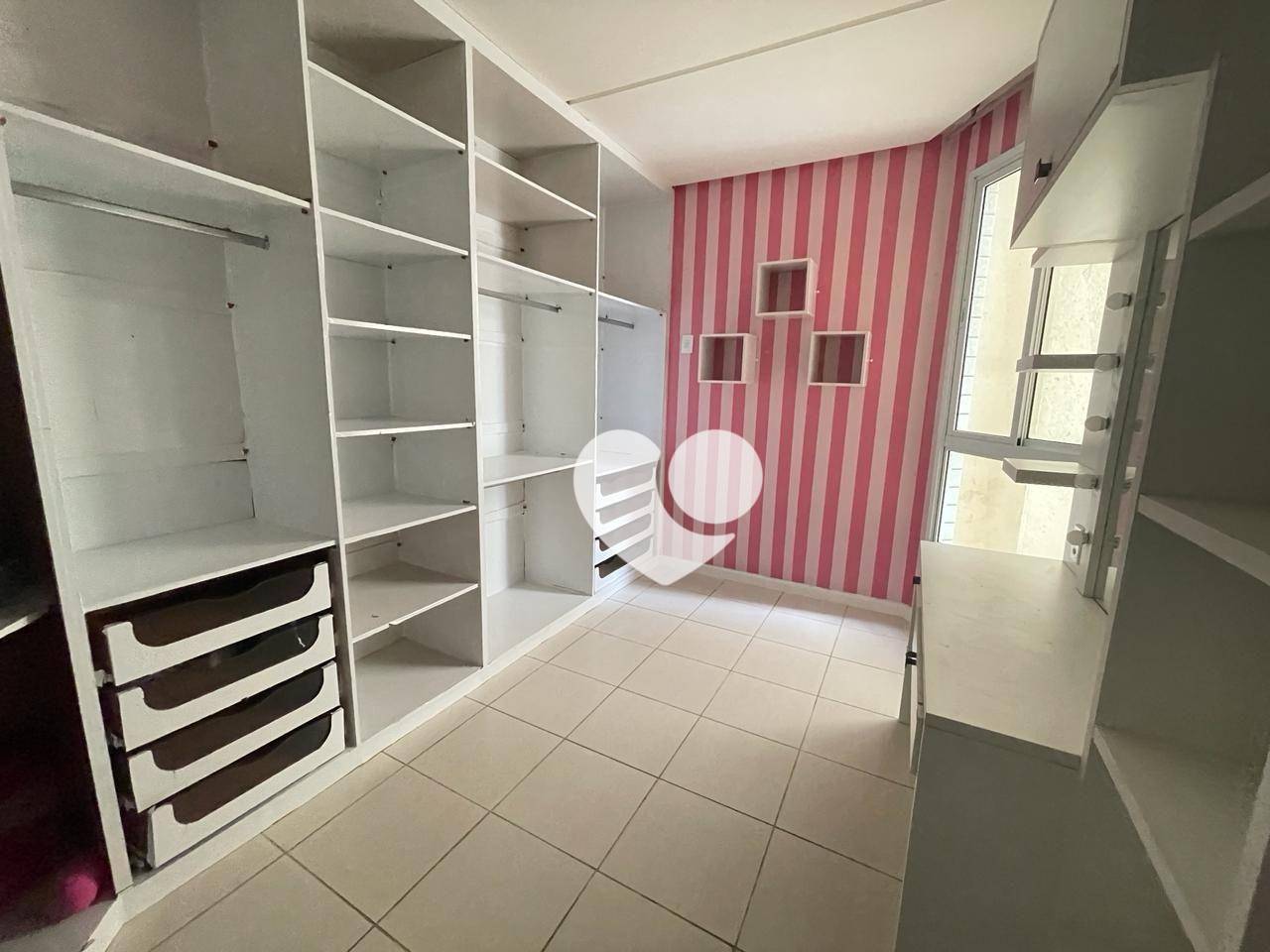 Apartamento à venda com 4 quartos, 170m² - Foto 14