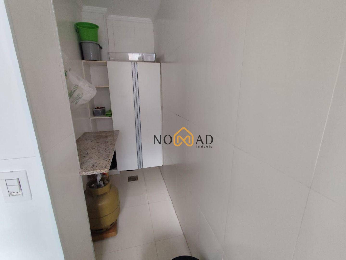 Apartamento à venda com 2 quartos, 80m² - Foto 19