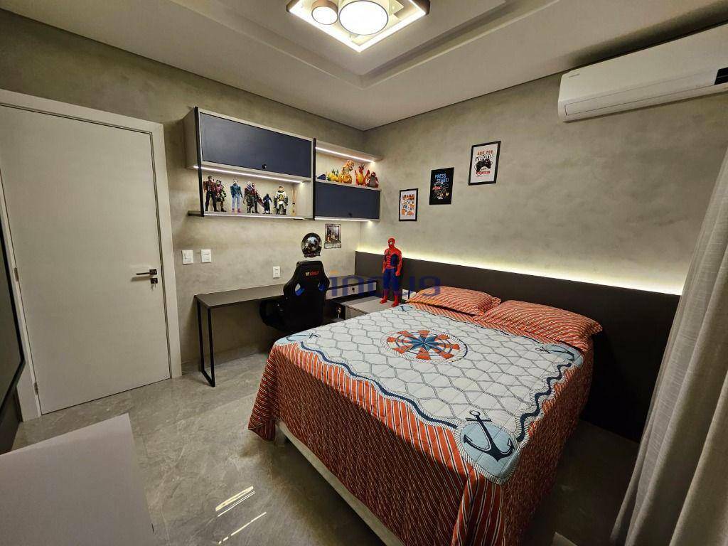 Casa de Condomínio à venda com 5 quartos, 570M2 - Foto 17
