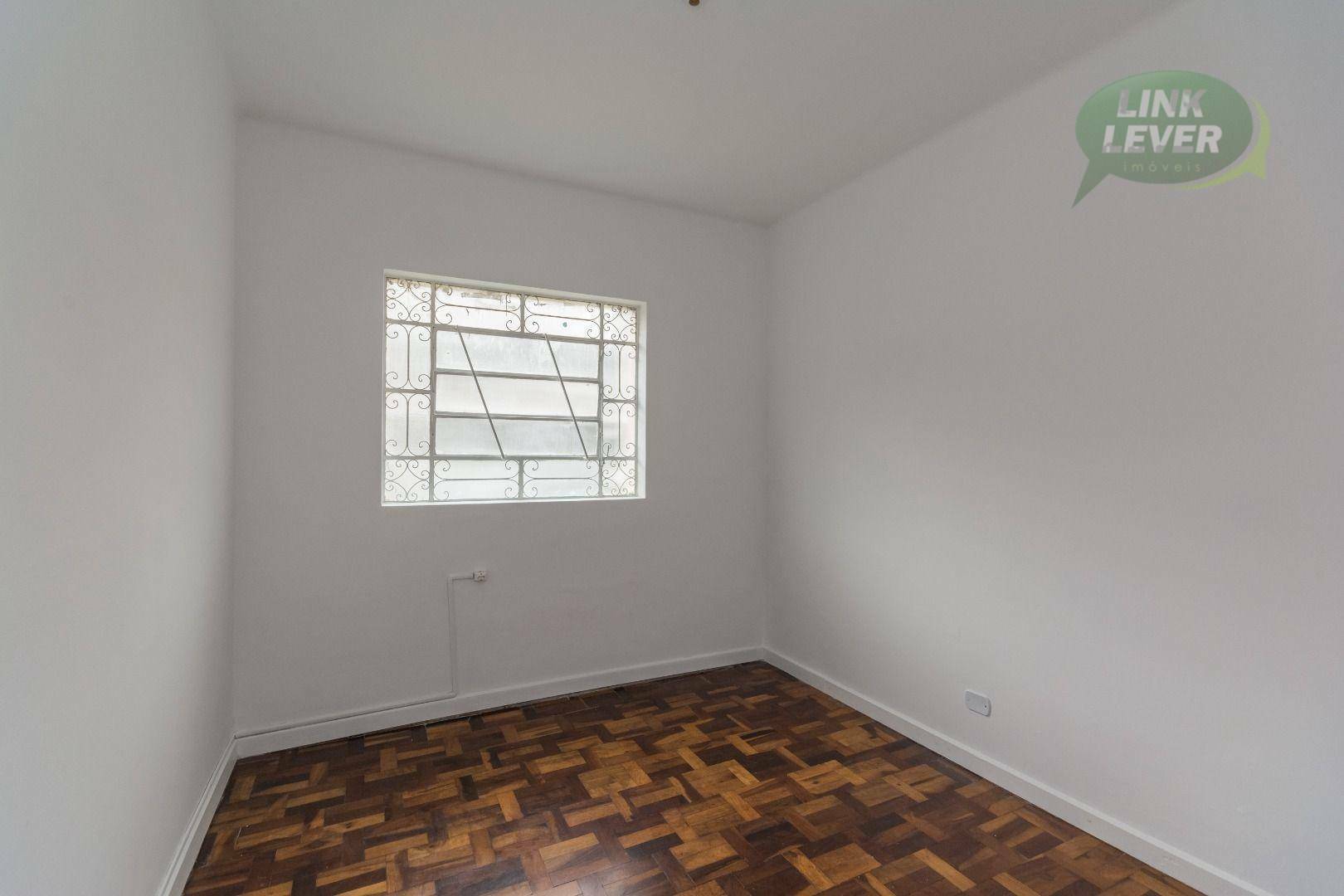Apartamento para alugar com 3 quartos, 135m² - Foto 4