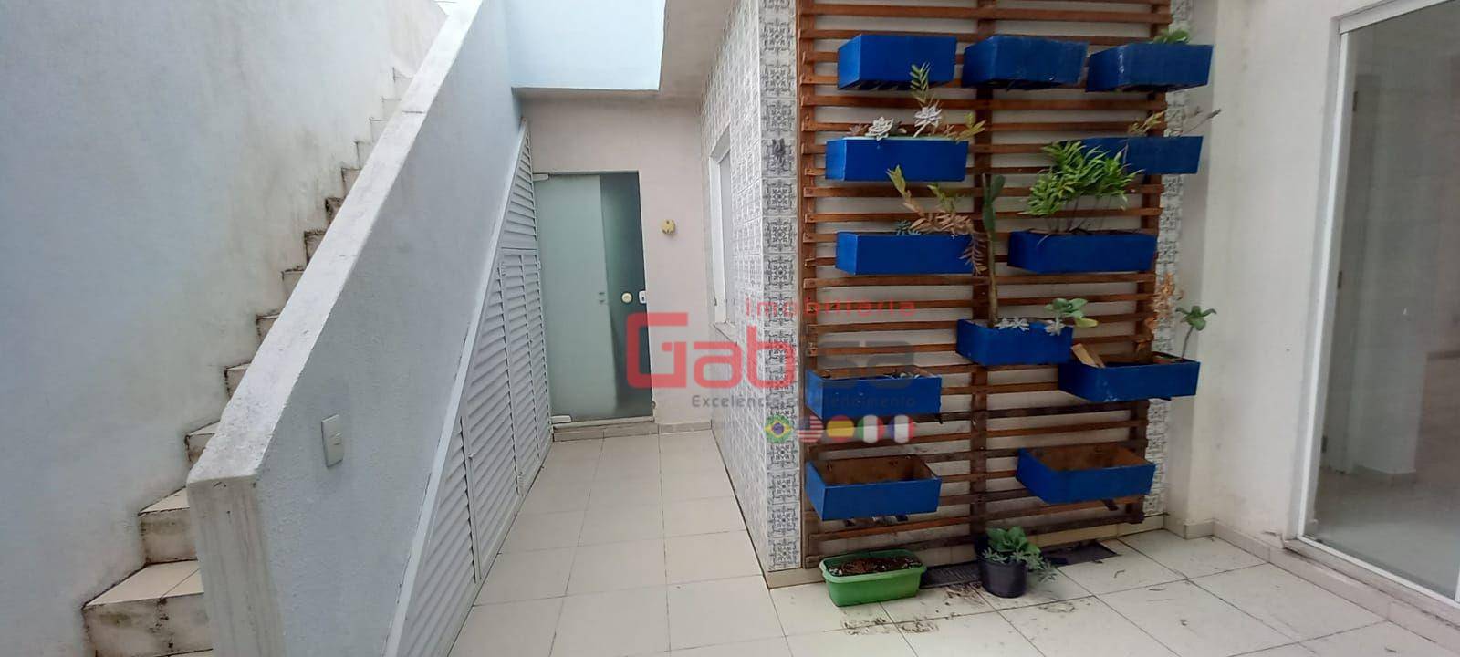 Casa de Condomínio à venda e aluguel com 4 quartos, 230m² - Foto 25