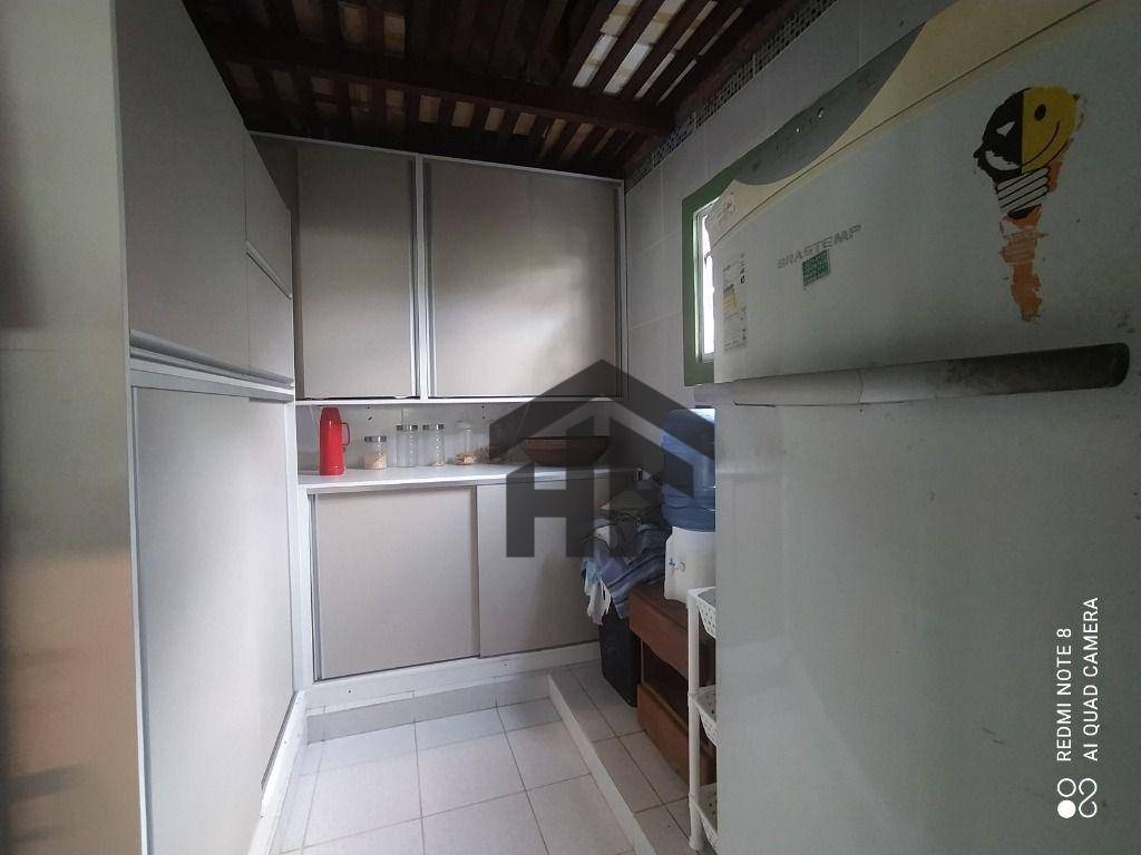 Casa à venda com 3 quartos, 400m² - Foto 17