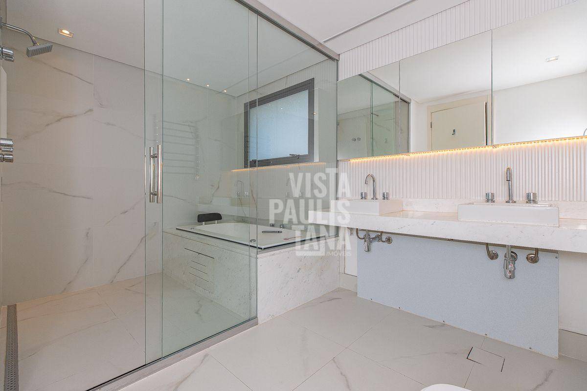 Apartamento à venda com 3 quartos, 244m² - Foto 30