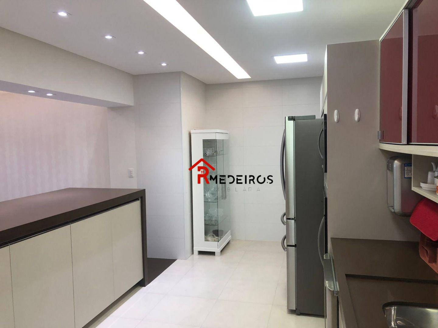 Apartamento à venda com 3 quartos, 160m² - Foto 16