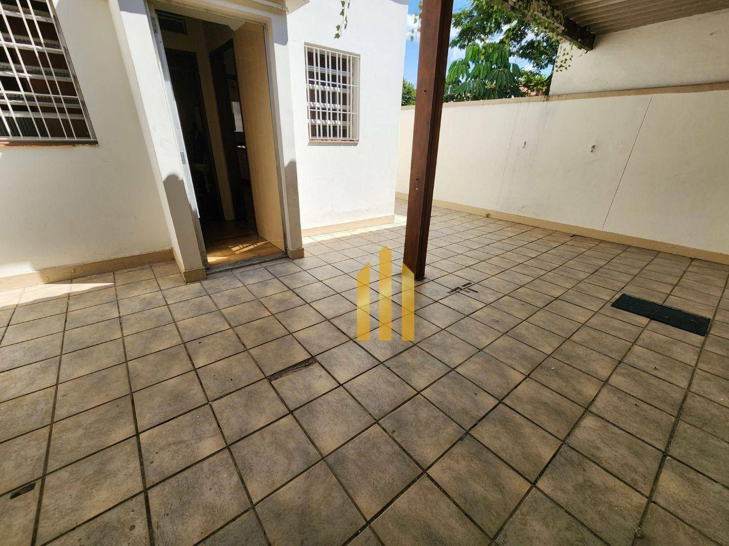 Sobrado à venda e aluguel com 4 quartos, 172m² - Foto 42