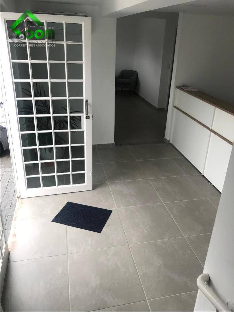 Sobrado à venda com 8 quartos, 335m² - Foto 11