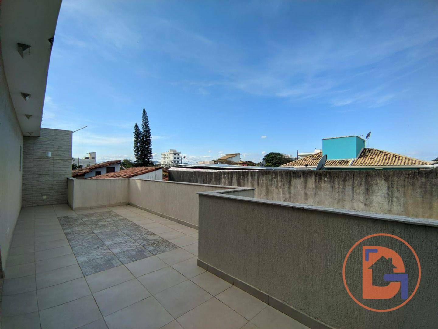 Casa à venda com 4 quartos, 220m² - Foto 25