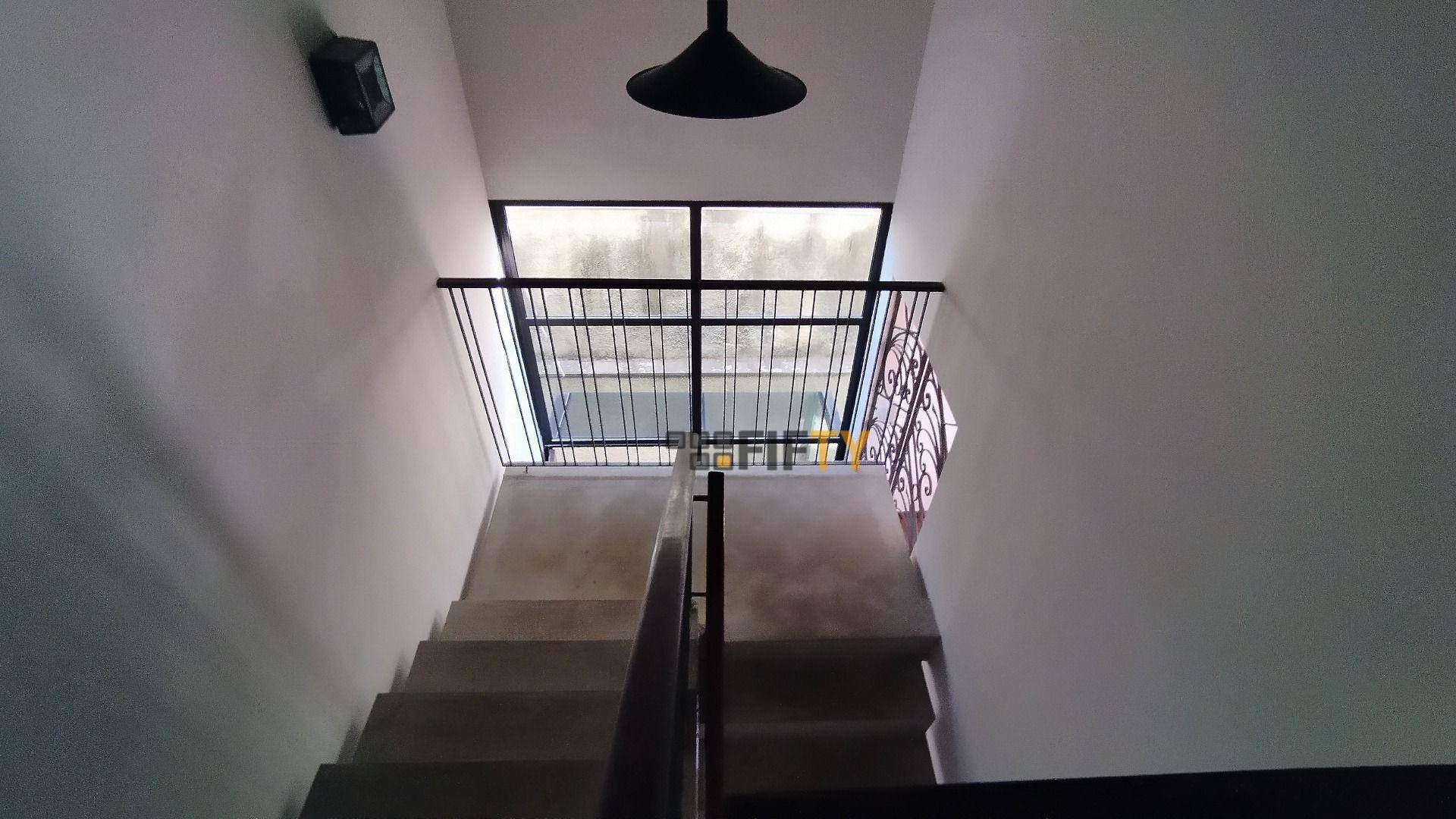 Casa à venda com 3 quartos, 250m² - Foto 36