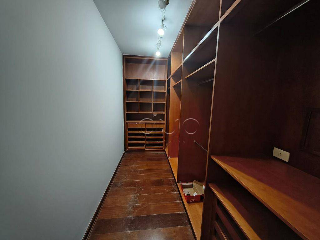 Casa de Condomínio para alugar com 3 quartos, 320m² - Foto 30