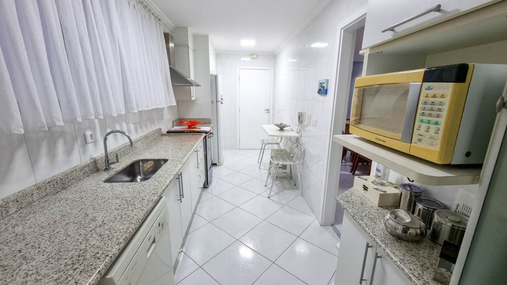 Apartamento à venda com 4 quartos, 140m² - Foto 24