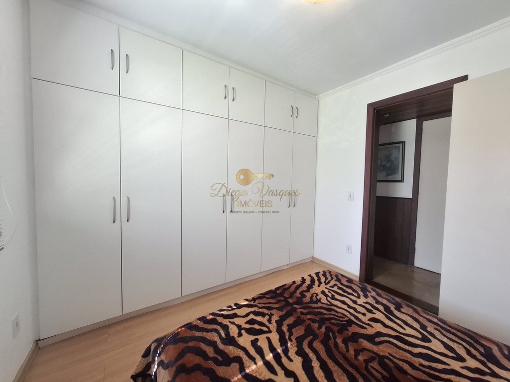 Casa de Condomínio à venda com 5 quartos, 980m² - Foto 13