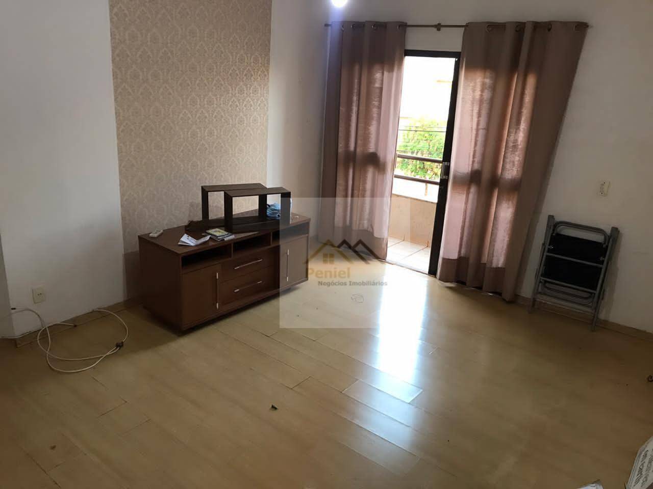 Apartamento à venda com 2 quartos, 75m² - Foto 3