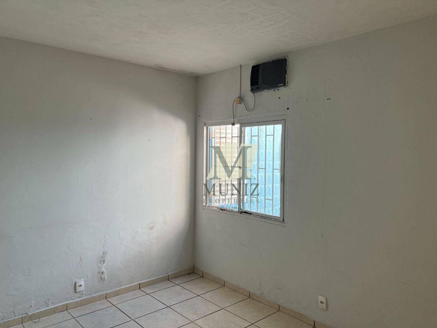 Casa à venda com 4 quartos, 230m² - Foto 22